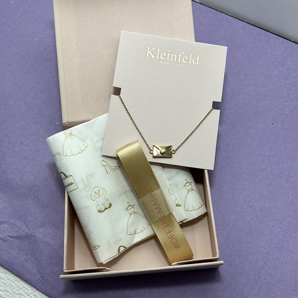 Kleinfeld Love Notes Necklace - Picture 5 of 6